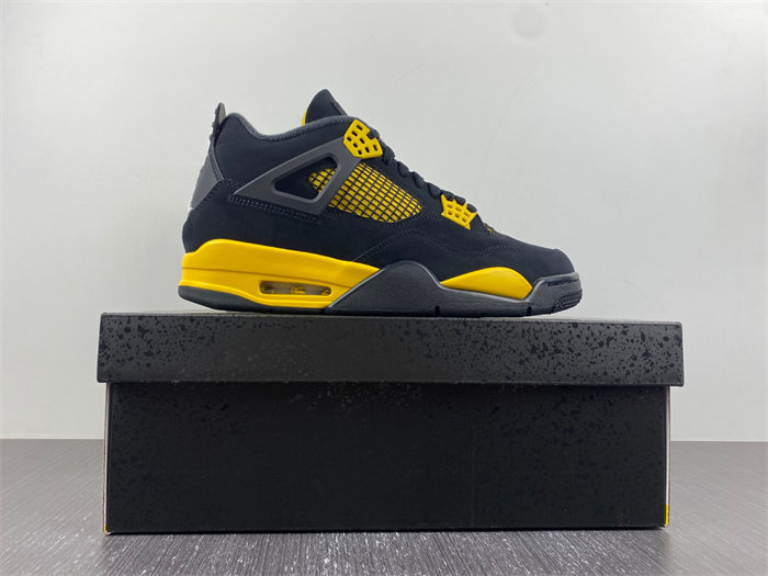 Jordan 4 Retro Thunder  308497-017