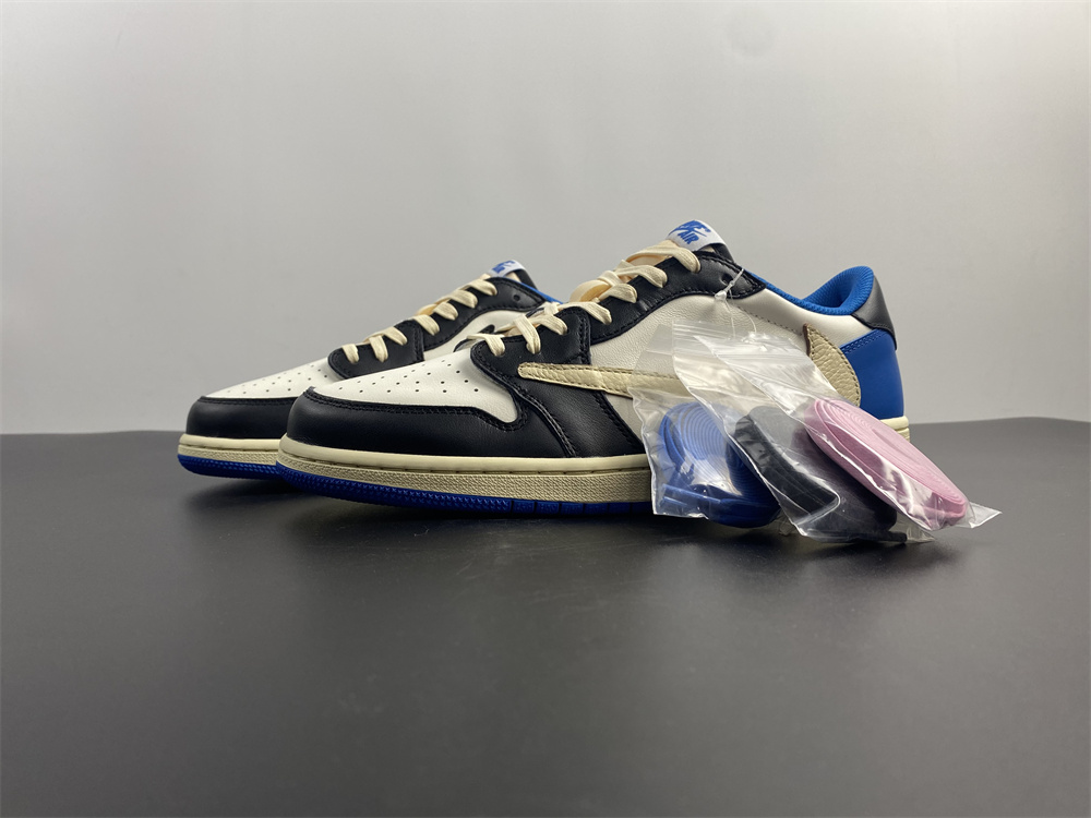 Jordan1 Fragment x Travis Scott DM7866-140