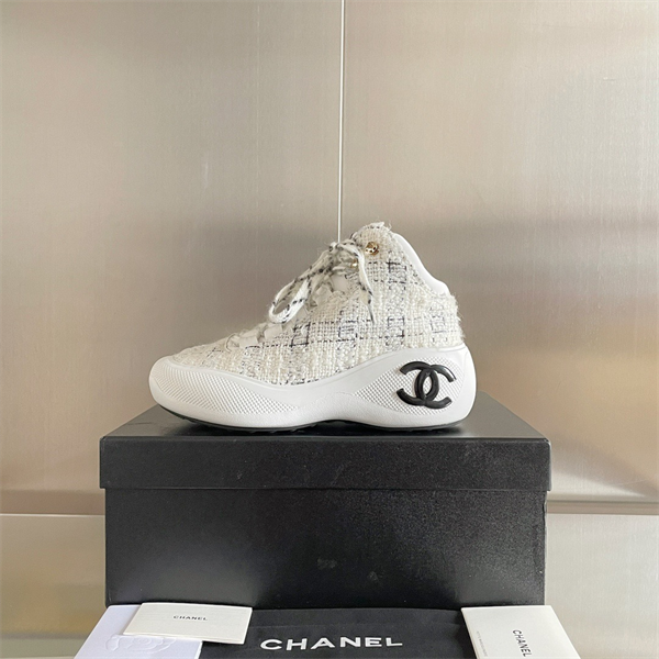 chanel 12