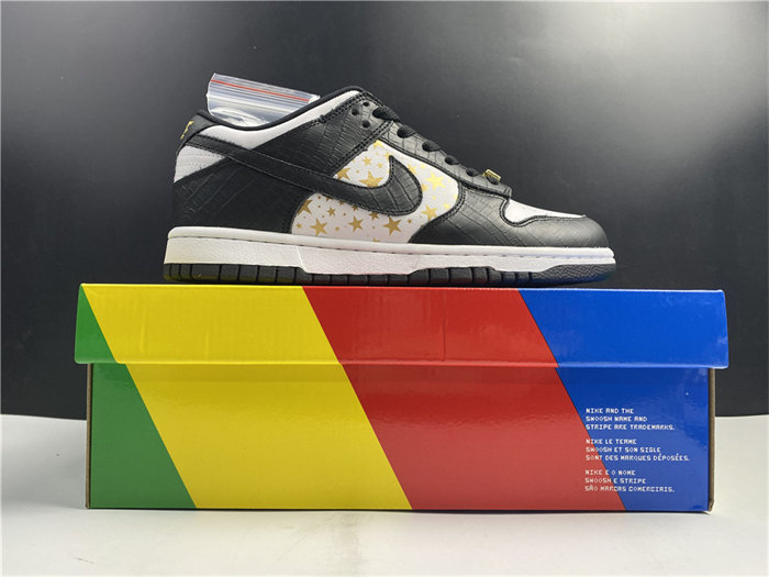 nike sb dunk low Sup*e stars black dh3228-102