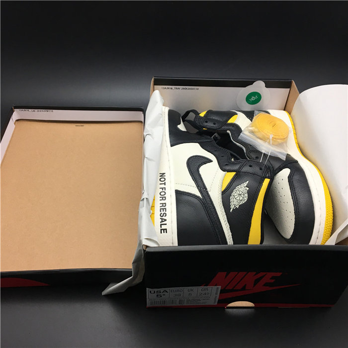 jordan1 retro varsity maize 861428-107