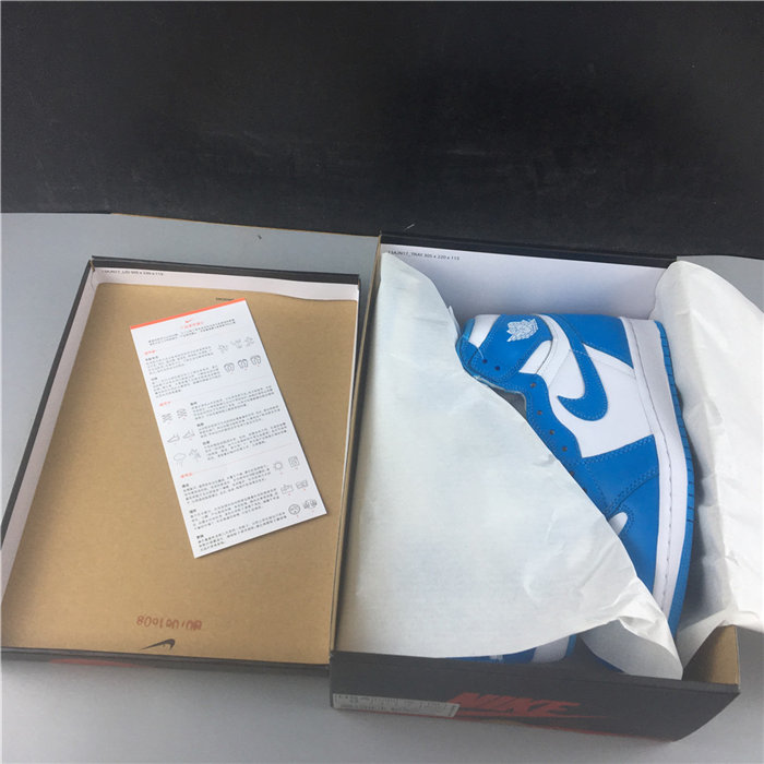 jordan1 retro unc 555088-117