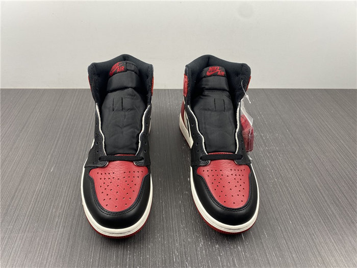 Jordan1 Retro Bred Toe 555088-610