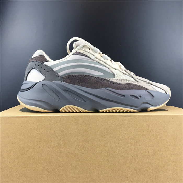 Yeezy Boost 700 V2 Tephra FU7914