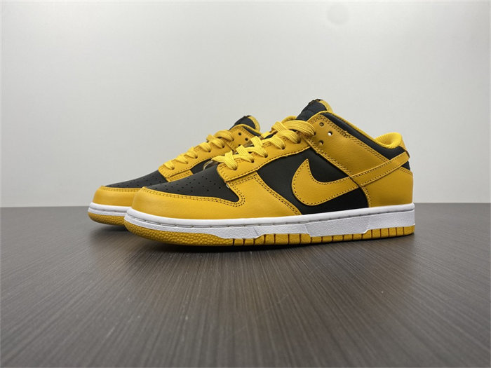 nike dunk low championship goldenrod dd1391-004