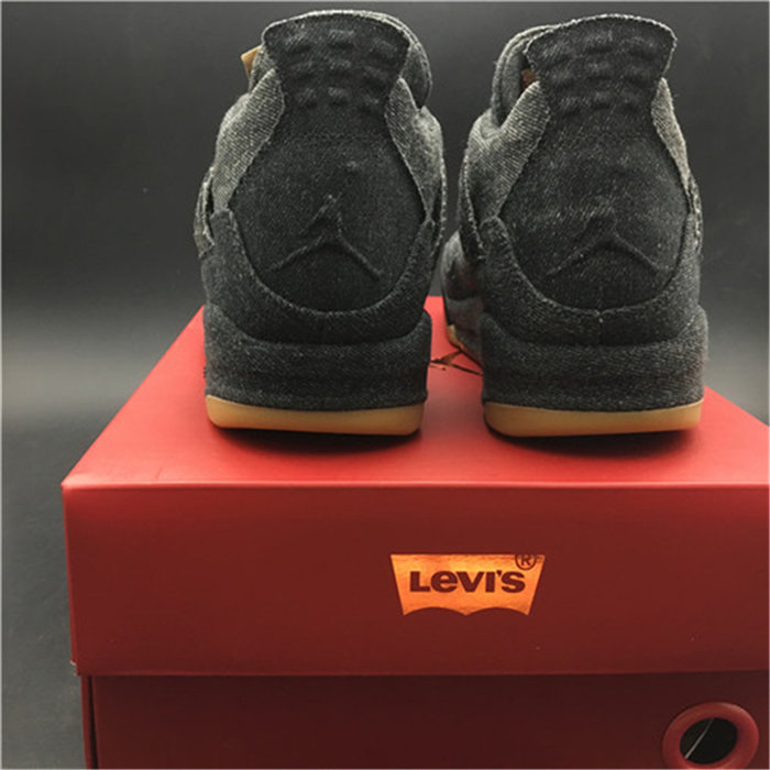 jordan4 levi