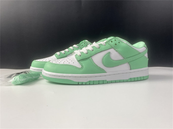 nike dunk low green glow dd1503-105