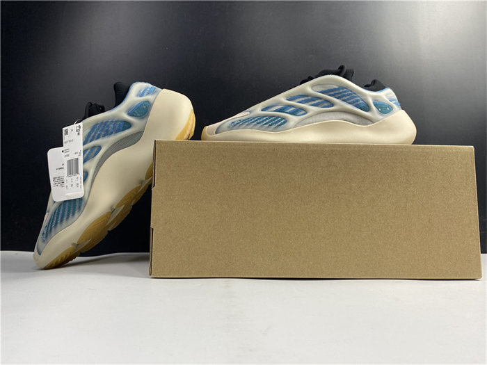 Ad*s yeezy 700 v3 kyanite gy0260