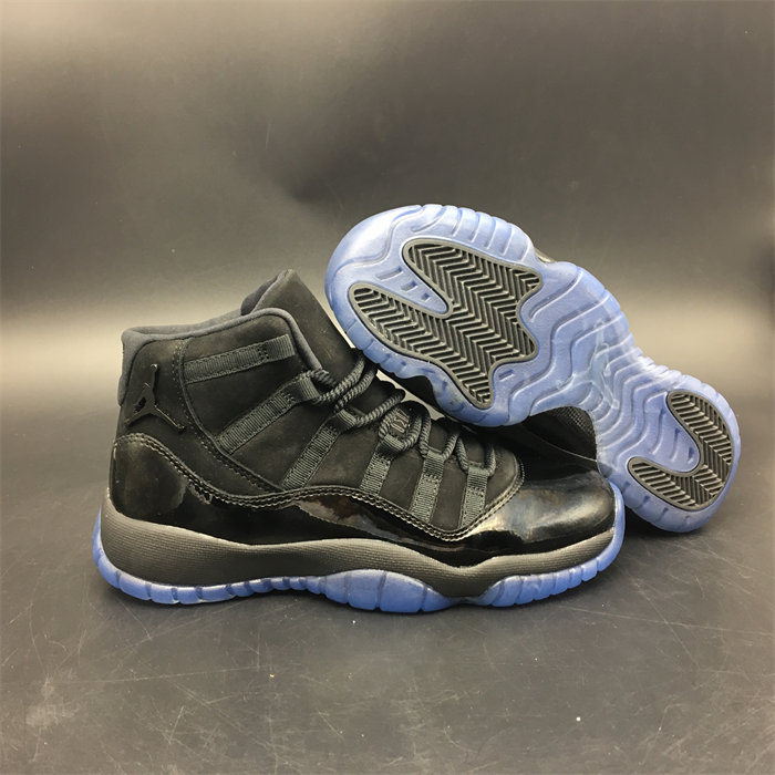 Jordan 11 Retro Cap and Gown 378037-005