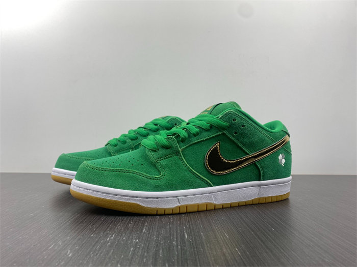 nike sb dunk low pro st. patrick''s day bq6817 303