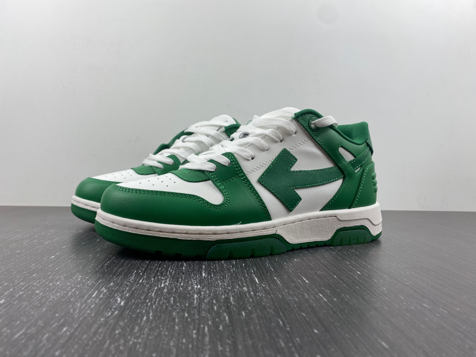 off-white out of office low top green dirty white omia189r21lea0010455