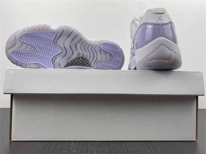 jordan 11 retro low pure violet ah 7860-101