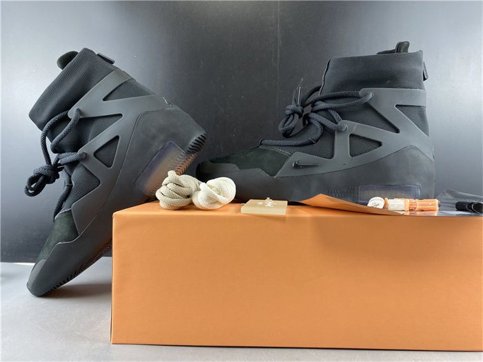 nike air fear of god 1 triple black ar4237-005