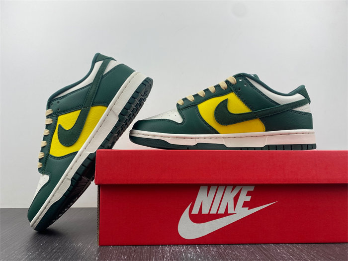 nike dunk low se noble green fd0350-133