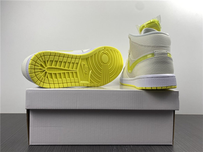 Jordan1 Mid SE Voltage Yellow DB2822-107