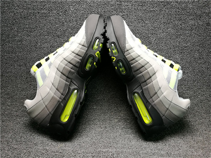 Nike Air Max 95 Neon 554970-071