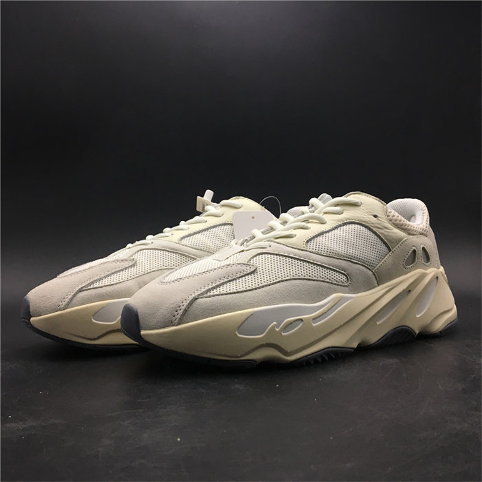 Yeezy Boost 700 Analog EG7696