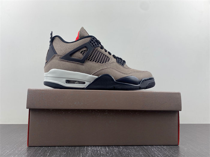 Jordan 4 Retro Taupe Haze DB0732-200