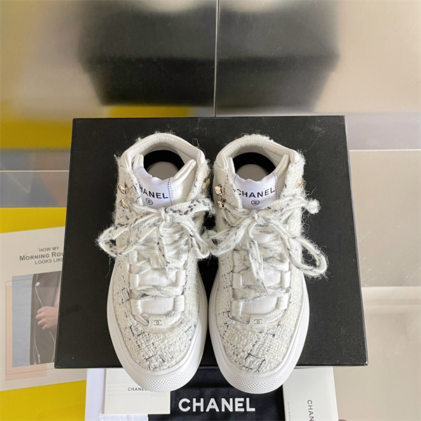 chanel 12