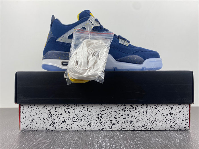 jordan 4 retro michigan aj4-1036660