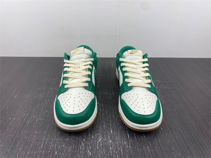 nike dunk low malachite university gold fb7173-131