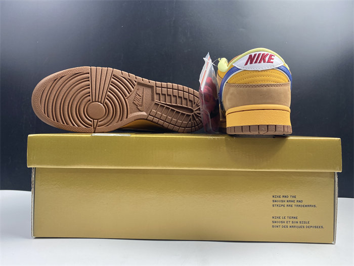 nike sb dunk low newcastle brown ale 313170-741