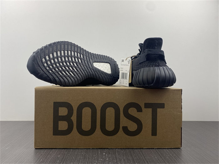 yeezy boost 350 v2 onyx hq4540