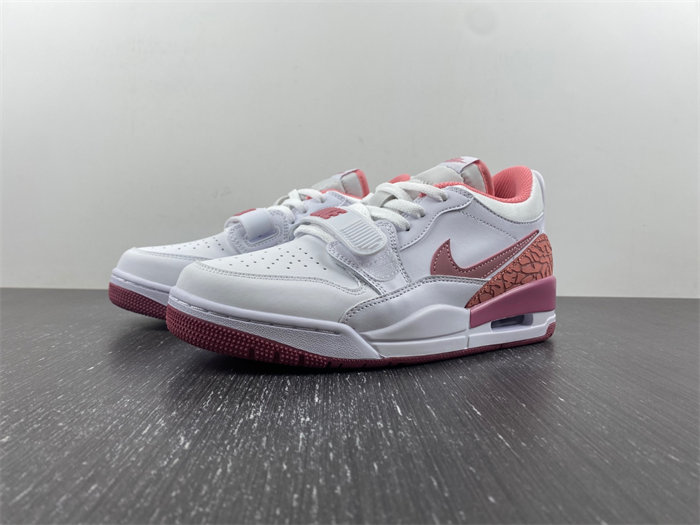 Jordan Legacy312"DesertBerry" FN3407-161