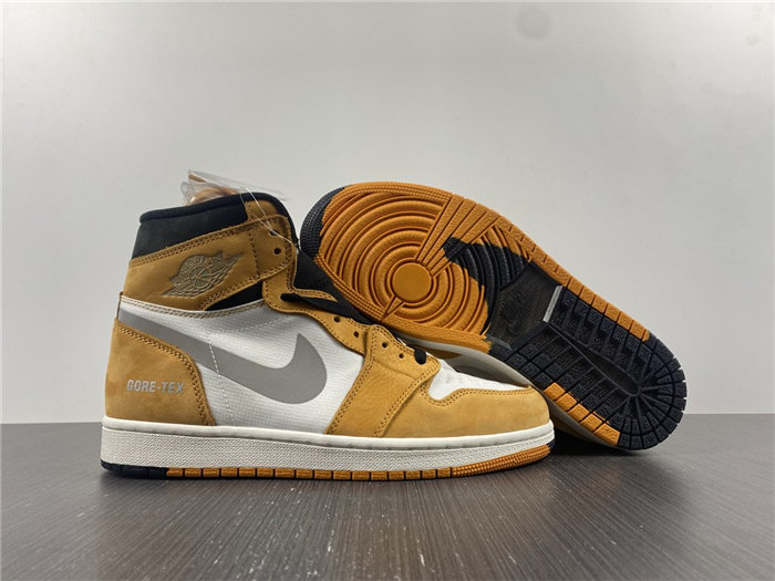 Jordan1 Element Gore-Tex Light Curry DB2889-700