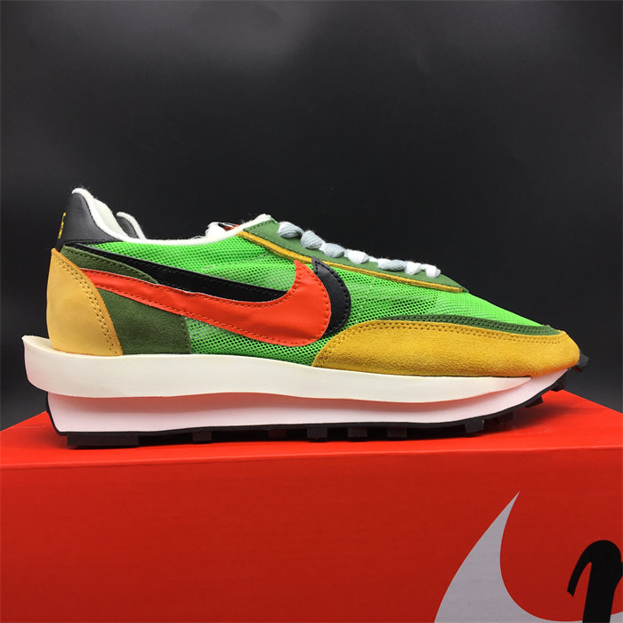 nike ld waffle sacai green multi bv0073-300