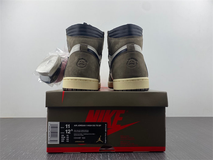 Jordan 1 Retro High OG SP "Travis Scott" CD4487-100