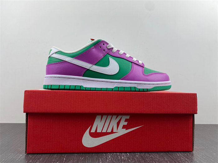 nike dunk low stadium green fuchsia fd9924-311