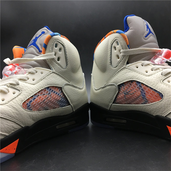 Jordan5 Retro International Flight 136027-148