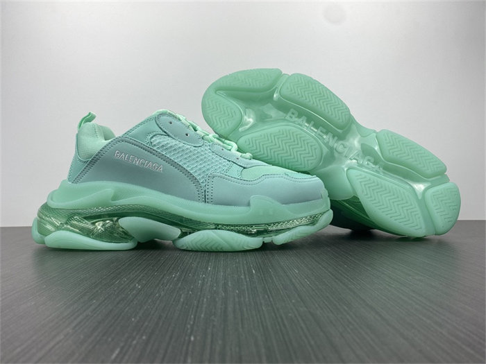 BLCG Triple S Clear Sole Green 541624 W2GA1 4500