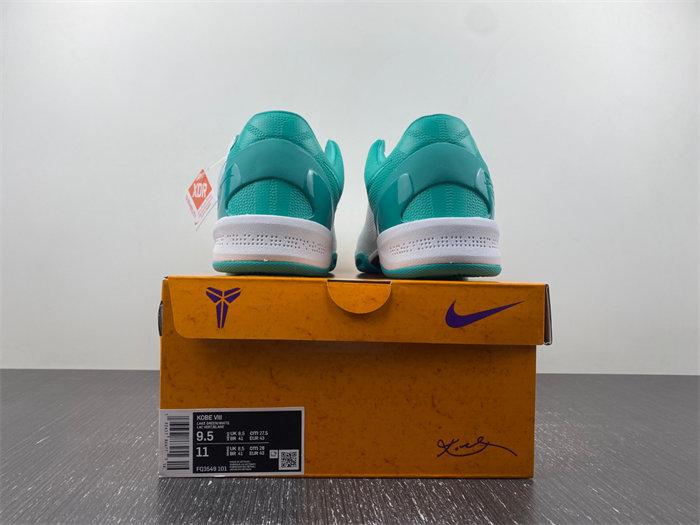 nike kobe 8 protro ‘radiant emerald’ fq3549-101