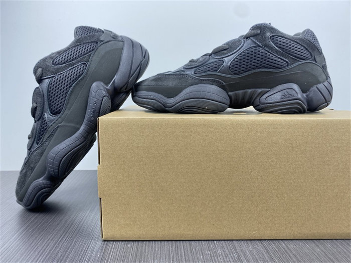 Yeezy 500 Utility Black F36640