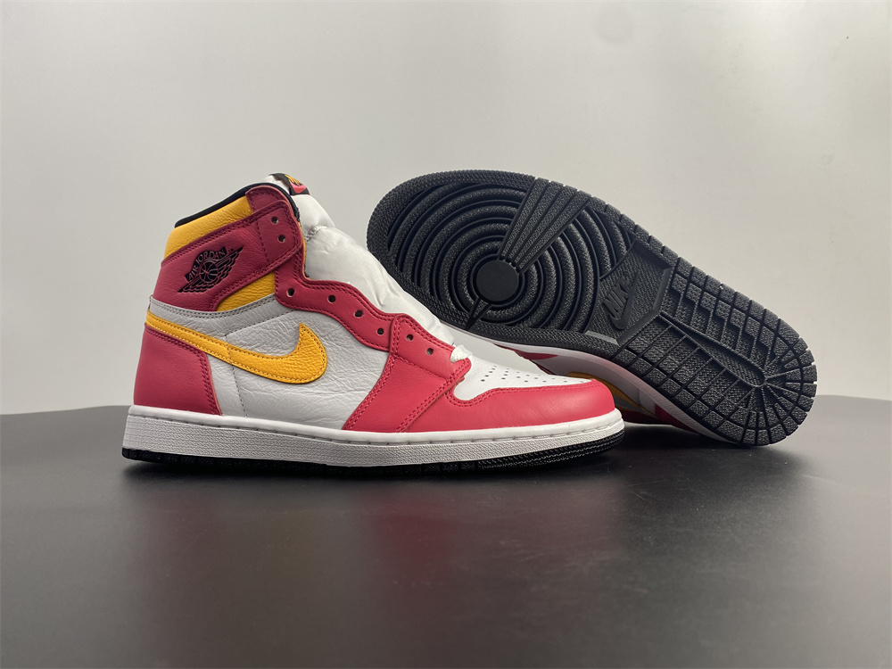 jordan1 og light fusion red 555088-603