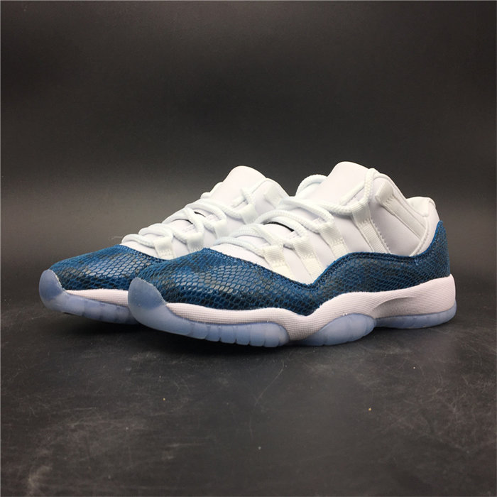 jordan 11 retro low snake navy cd6846-102