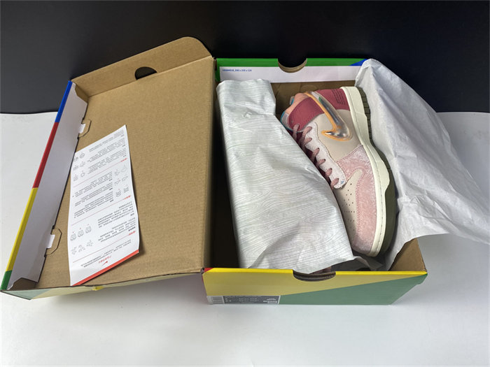 nike dunk mid social status free lunch strawberry milk dj1173-600