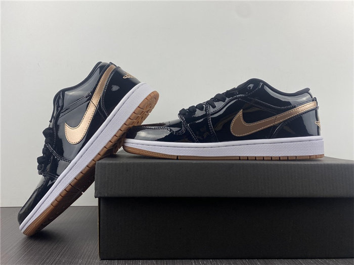 jordan1 retro black gold patent 554723-032