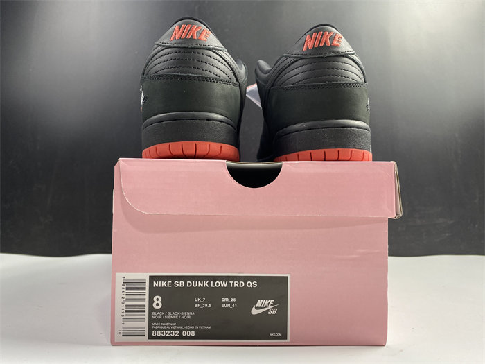 nike sb dunk low black pigeon 883232-008