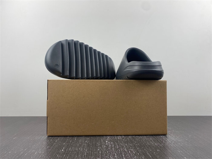 Ad*s yeezy slide slate grey id2350