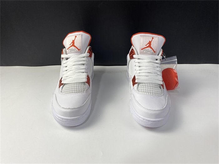 Jordan 4 Retro Metallic Orange  CT8527-118