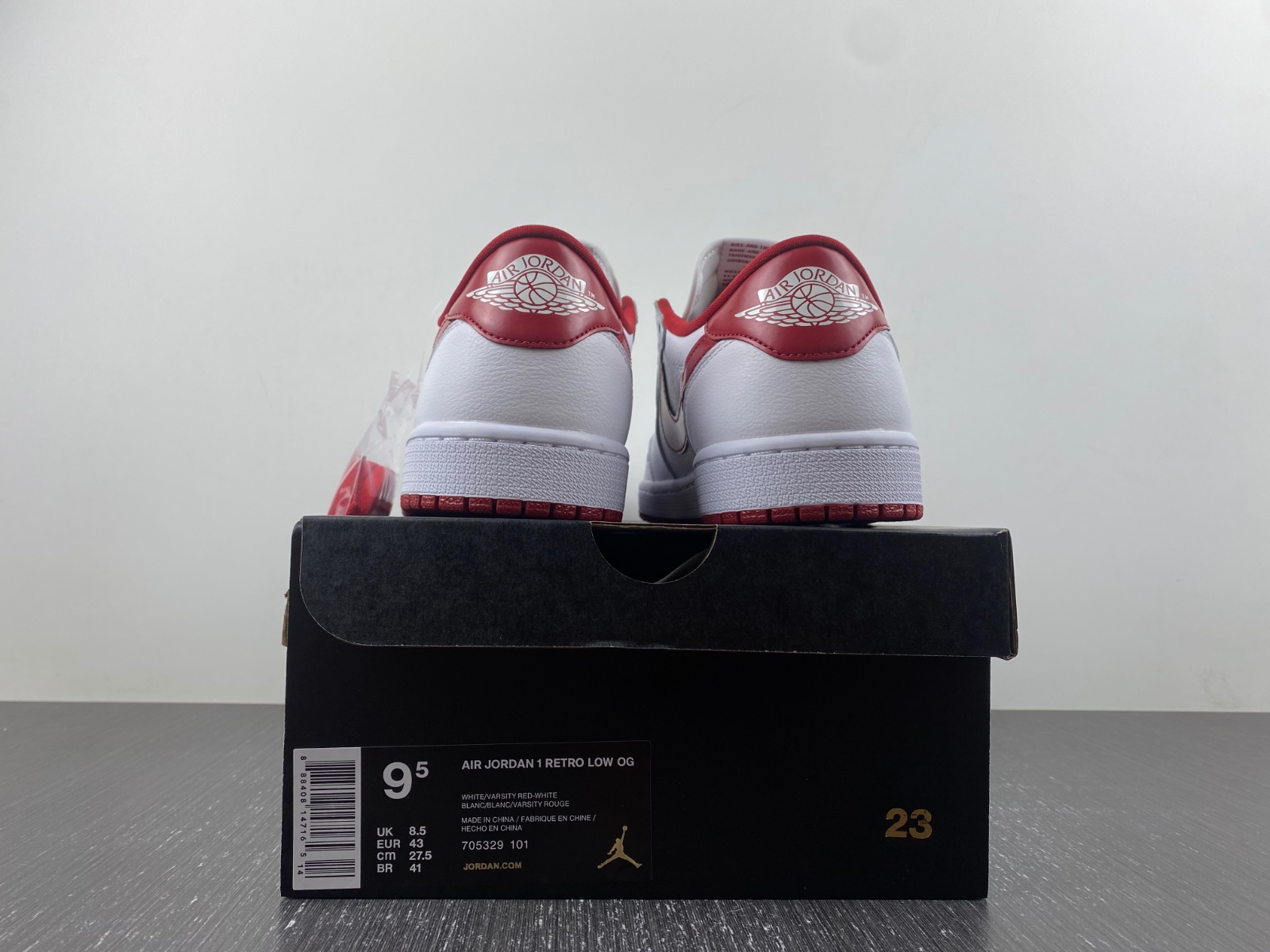 jordan 1 retro low white varsity red 705329-101