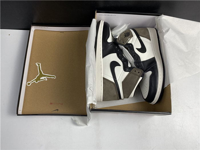 jordan1 retro dark mocha 555088-105