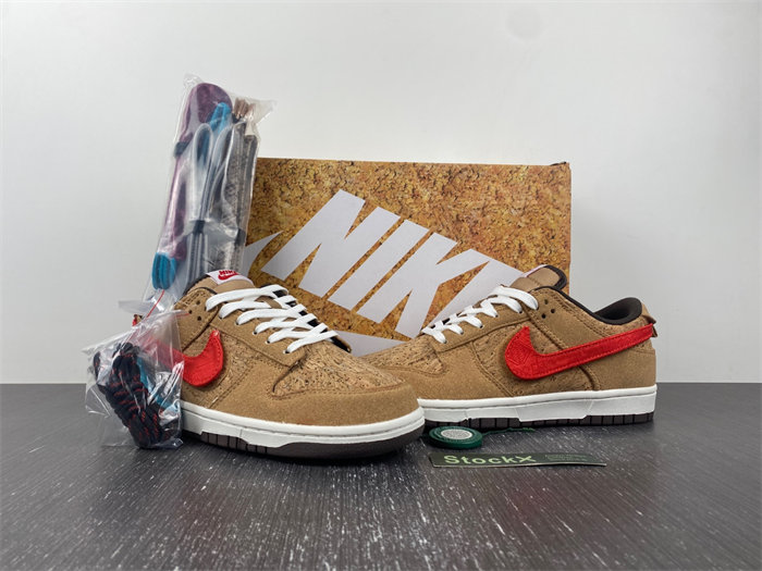 nike dunk low sp clot cork fn0317-121