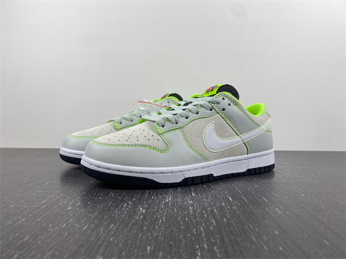 Nike Dunk Low University of Oregon PE FQ7260-001