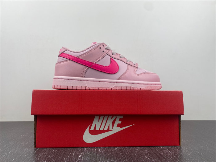 nike dunk low triple pink dh9756-600