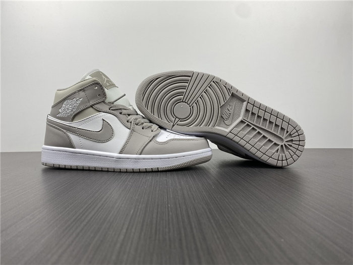 jordan1 mid linen 554724-082