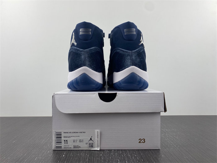 Jordan 11 Retro Midnight Navy AR0715-441